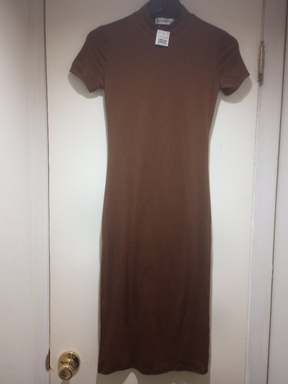 Popular 21 dress sz S mocha New with tag!